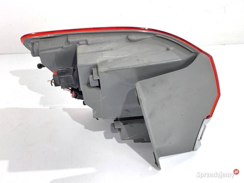 LAMPA PRAWY TYŁ JEEP GRAND CHEROKEE WK sprzedam