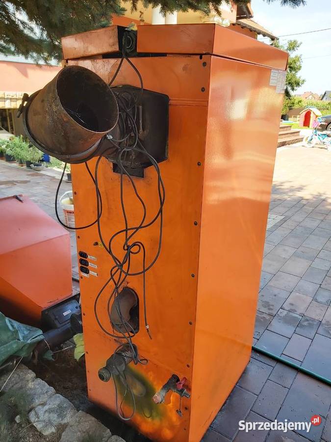 Kocioł na paliwa stałe Reco 36