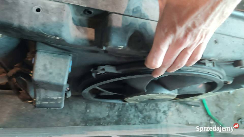 Obudowa wentylator Peugeot 5008 I 16 THP Książ Wielkopolski