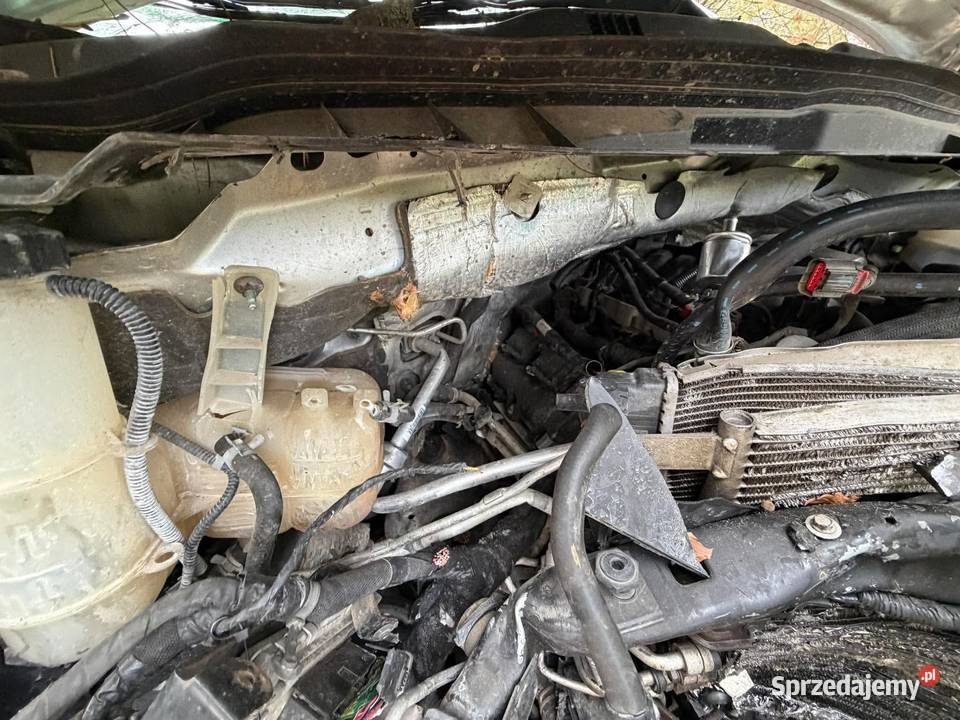 Sprzedam silnik 64 hemi dodge ram z przebiegiem Silniki kompletne Części samochodowe Sierakowice