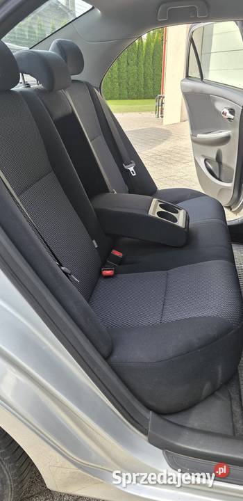 Toyota Corolla 14 D4D Premium manualna Chwaszczyno