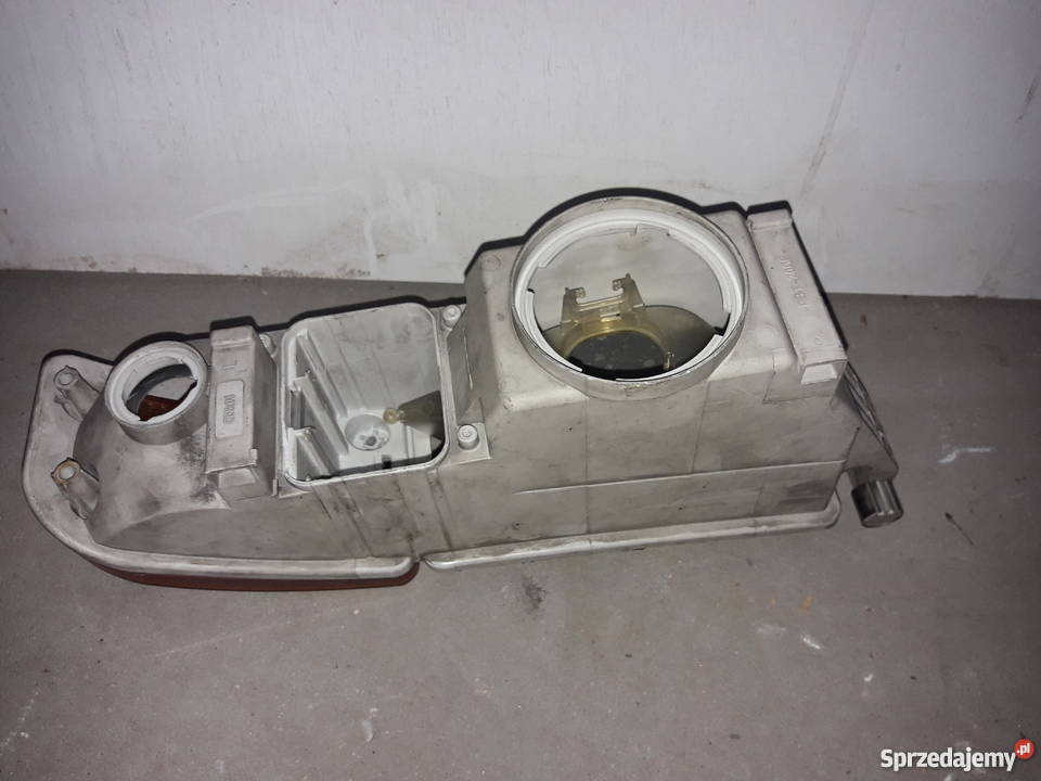 Lampa przeciwmgielna przód L 81253206111 MAN śląskie Częstochowa sprzedam