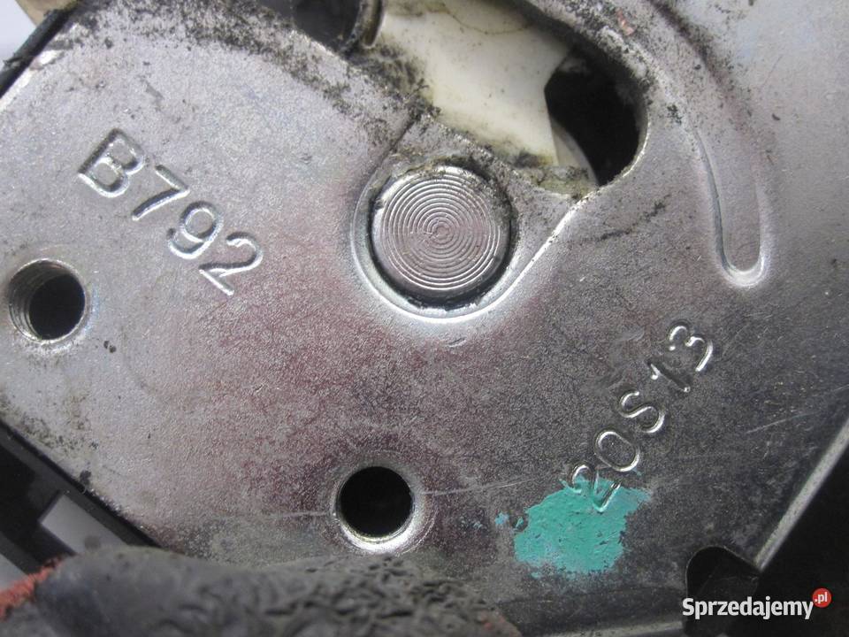 OPEL COMBO D 16r zamek drzwi lewy bok osobowe świętokrzyskie
