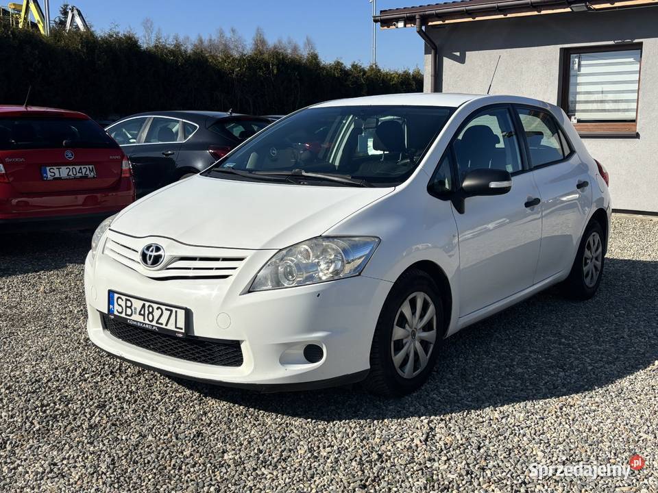Toyota Auris 2012r GWARANCJA Rok produkcji 2012 Paniówki
