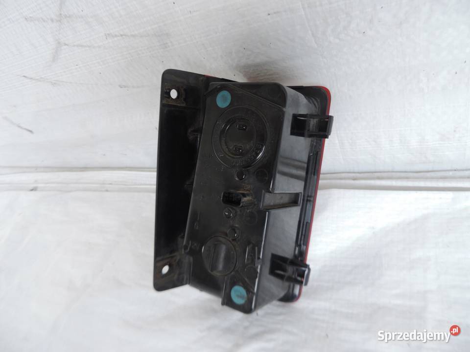 OPEL VIVARO B LAMPA LEWY TYŁ TYLNA DOLNA sprzedam