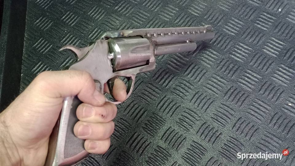 Siła Magnum Brudny Harry model rewolweru z Trzcianka