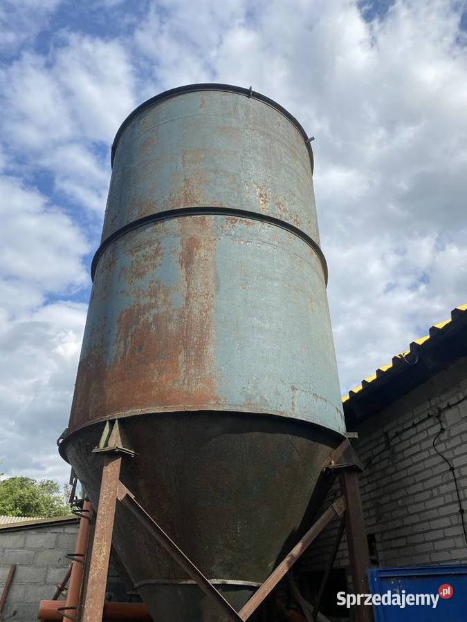 Sprzedam silos na nogach cemenciak Zbiorniki Nasutów sprzedam