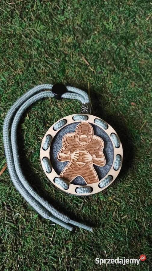 Wielorazowy Zapach do Samochodu z Drewna Warszawa