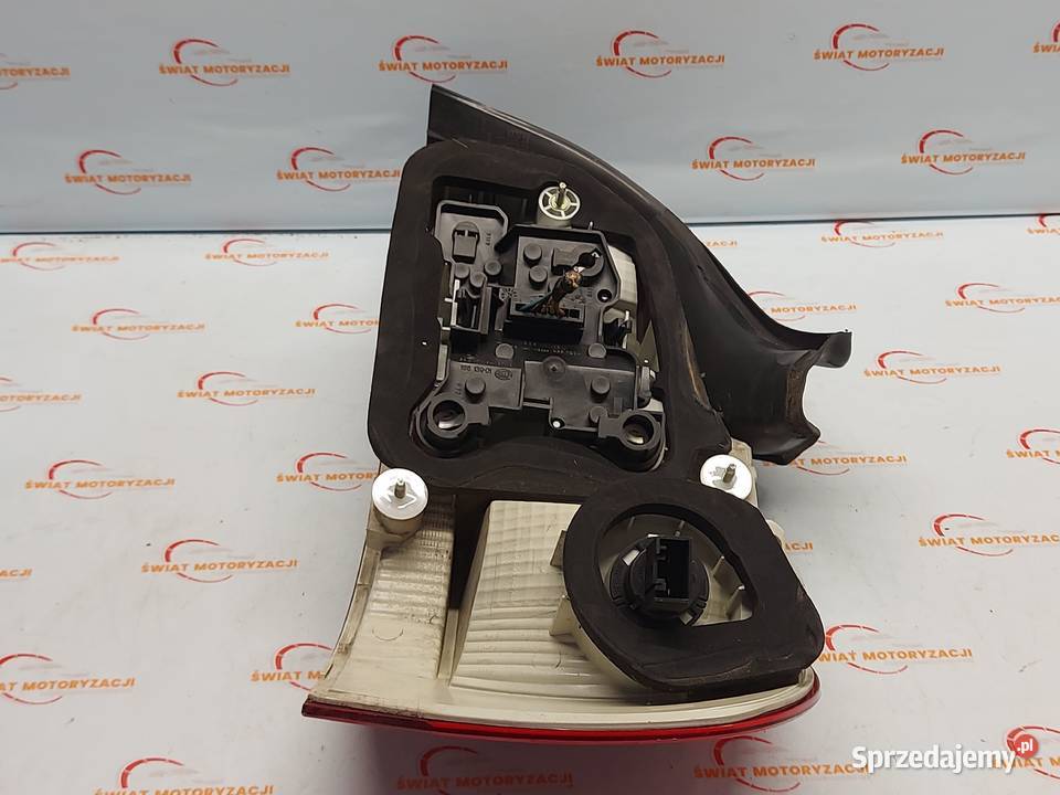 BMW 1 E82 11r lampa lewa tył LCI LIFT LED osobowe Kielce