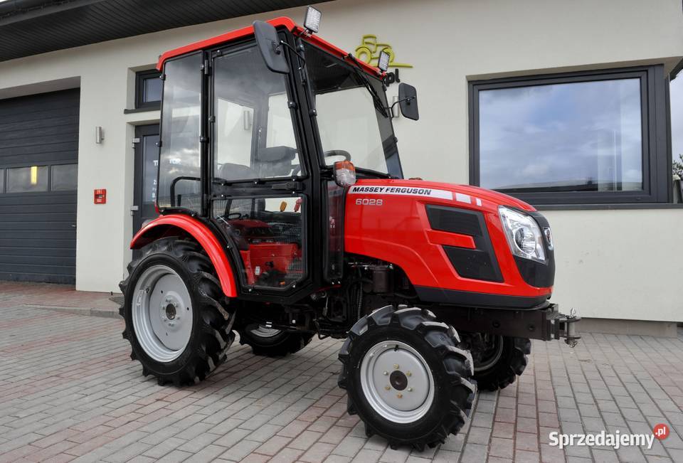 Massey Ferguson MF6028 Tajęcina