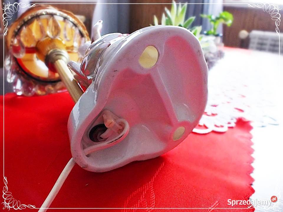 Stara porcelanowa lampka nocna z kryształami Żary