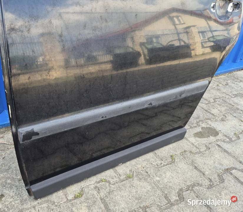 DRZWI TYŁ LEWY LEWE VW PASSAT B5 FL SEDAN LC9Z osobowe Działoszyce