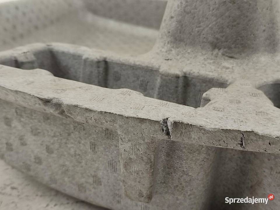 WYPEŁNIENIE STYROPIAN BAGAŻNIKA DACIA DUSTER I osobowe Pozostałe