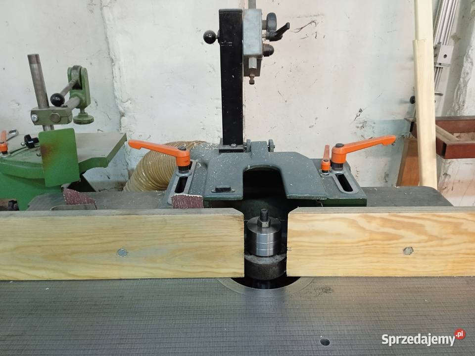 Frezarka dolnowrzecionowa z wózkiem do Bydgoszcz