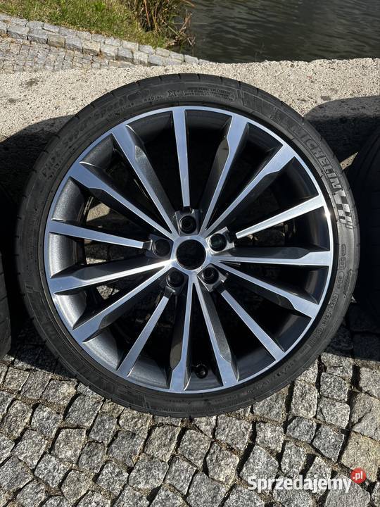 Felgi Skody Superb Phoenix Michelin Pilot Super Wągrowiec sprzedam