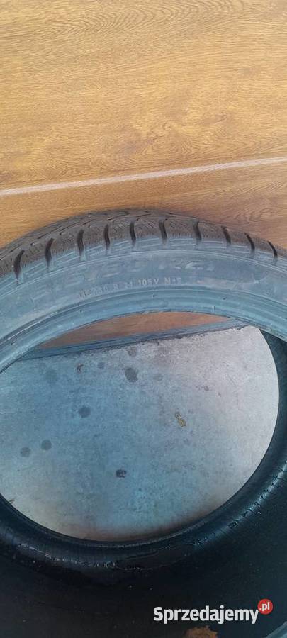 Sprzedam opony marki pirelli winter sottozero 30 Dobiegniew