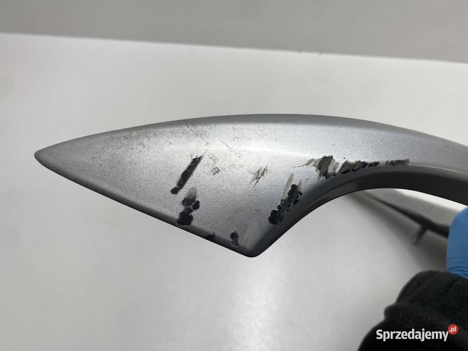 SUZUKI SIXTEEN UX125 RĄCZKI PASAŻERA STELAŻ POD