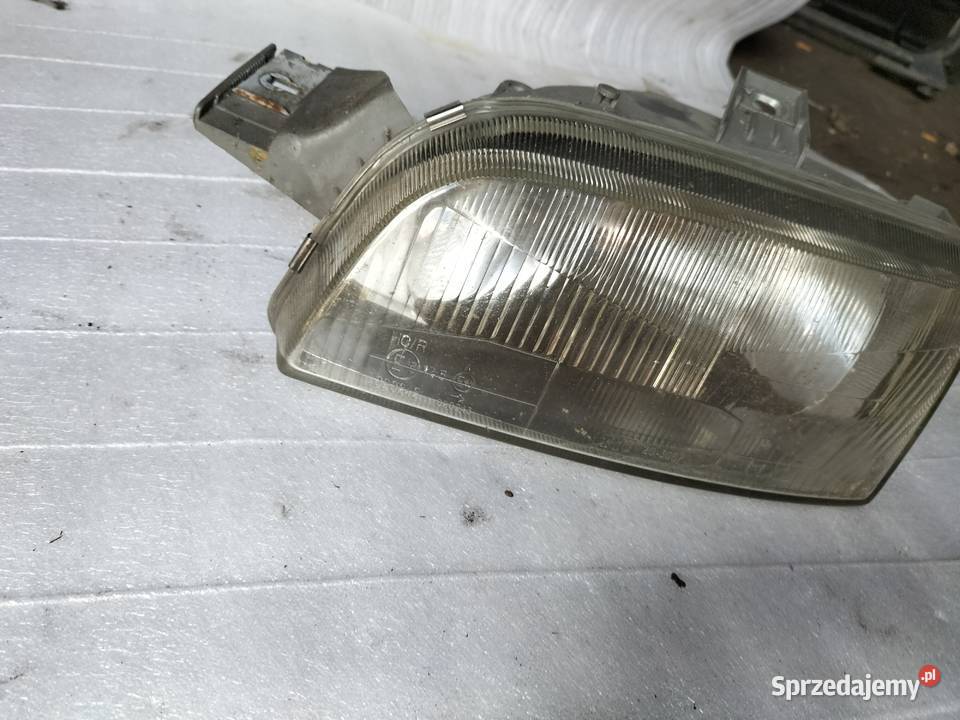 Lampa LEWA przednia Fiat Punto 1 Kamień-Kolonia