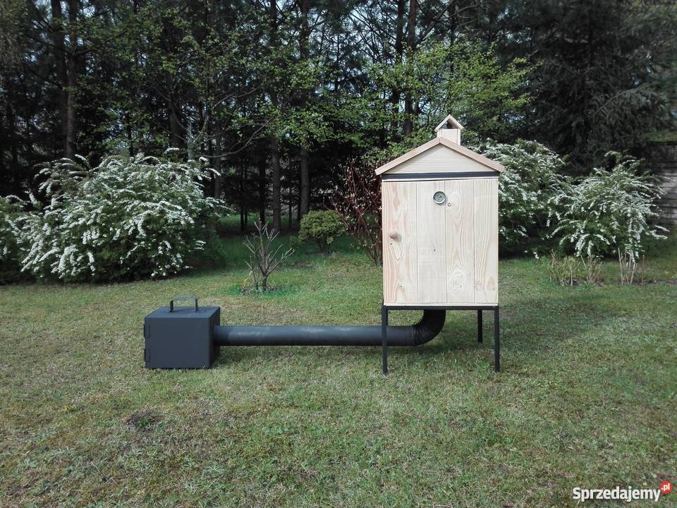 Wędzarnia Sosnowa z Drzwiczkami Suchedniów sprzedam