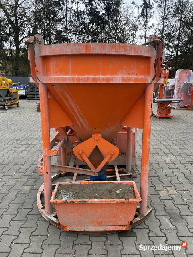 Pojemnik dźwigowy z podestem zbiornik do betonu Rok produkcji 2018