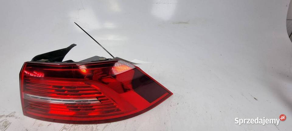 LAMPA LEWA TYŁ VOLKSWAGEN PASSAT B8 RLINE Lipno