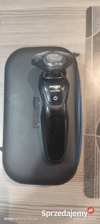 Golarka Philips serii 5000 z dodatkowymi