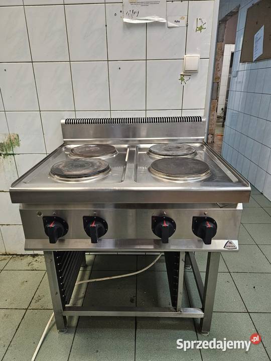 Kuchnia elektryczna 4 płyty okrągłe na podstawie Góra