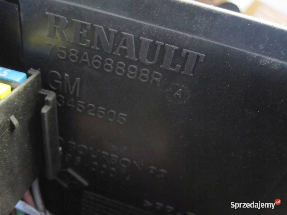 OPEL VIVARO B 16r skrzynka bezpieczników Kielce