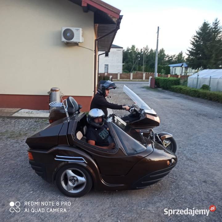 Honda gold wing z wózkiem bocznym 4 osoby turystyczny