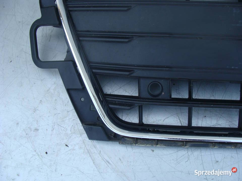 AUDI A4 B9 LIFT 18r Atrapa Chłodnicy Grill