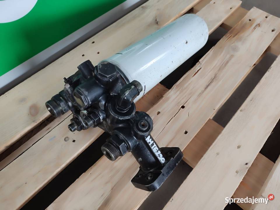 Podstawa filtra oleju HOLLAND TG230