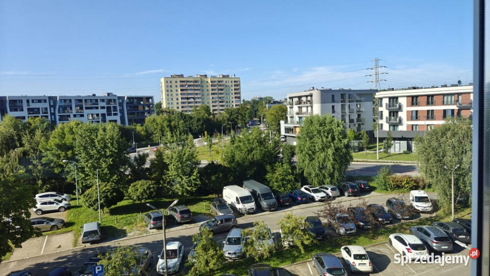Mieszkanie 3pokojowe 67 m dobra 3 piętra i więcej Kraków