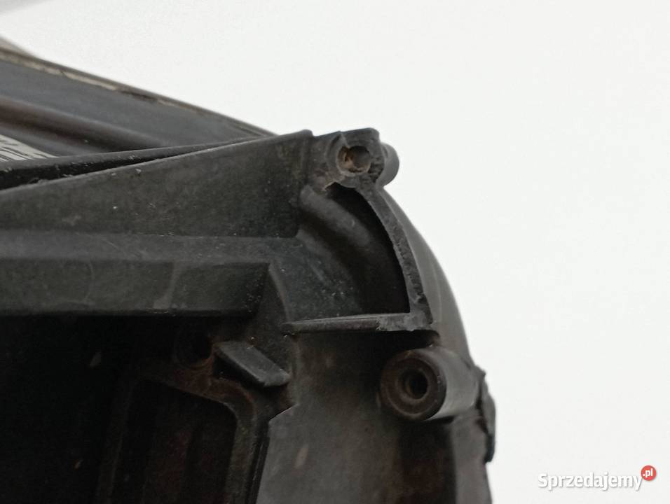LAMPA PRZÓD PRAWA EUROPA LIFT 13251940 Opel