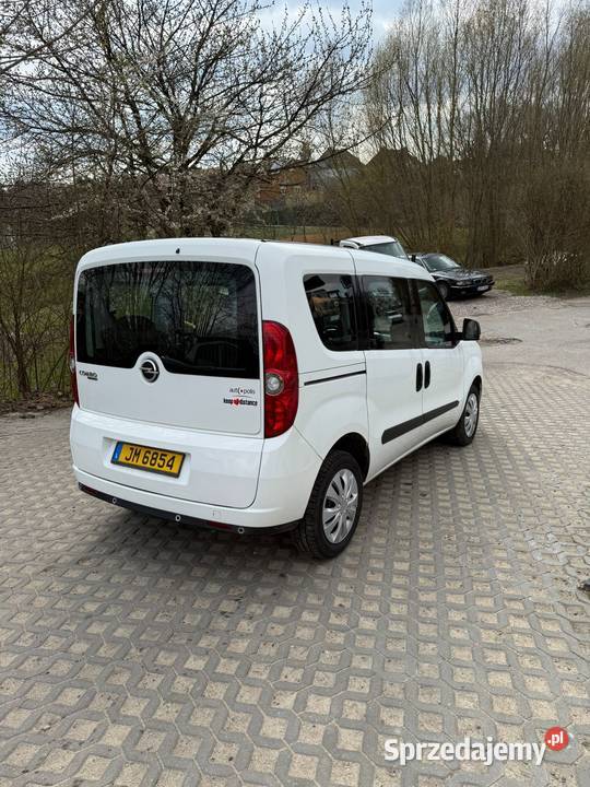 Opel Combo 14benzyna 7 osobowy 116 przebiegu pomorskie Bytów
