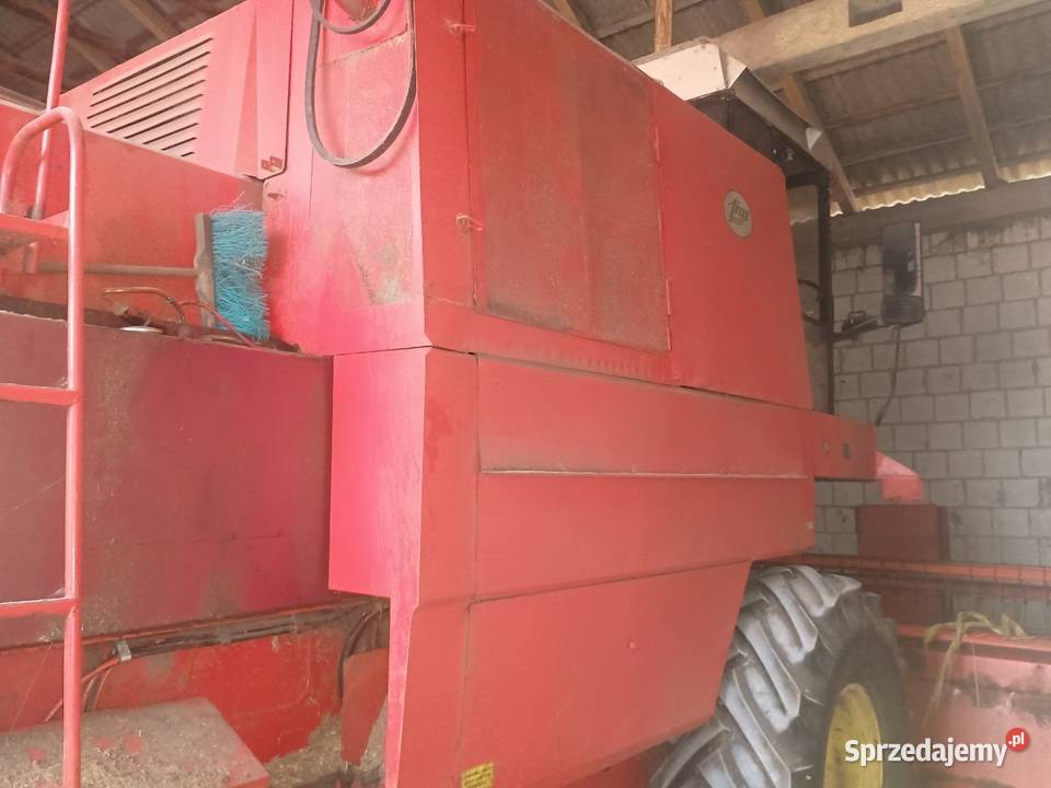 Kombajn bizon mazowieckie Grzmucin