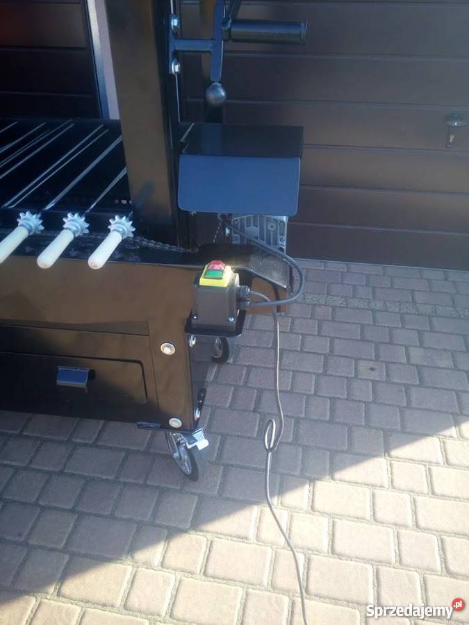 Gastronomiczny grill cateringowy węglowy Damasławek