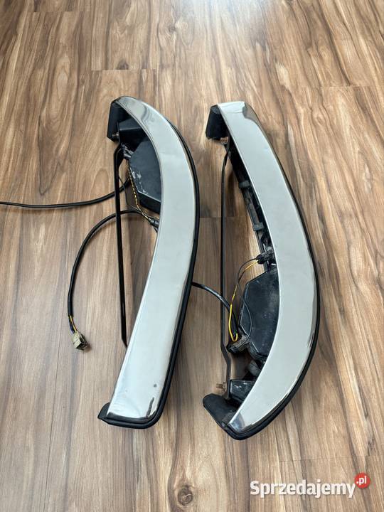 Zderzak zderzaki Alfa Romeo Spider FASTBACK 1970 Rok produkcji 1970