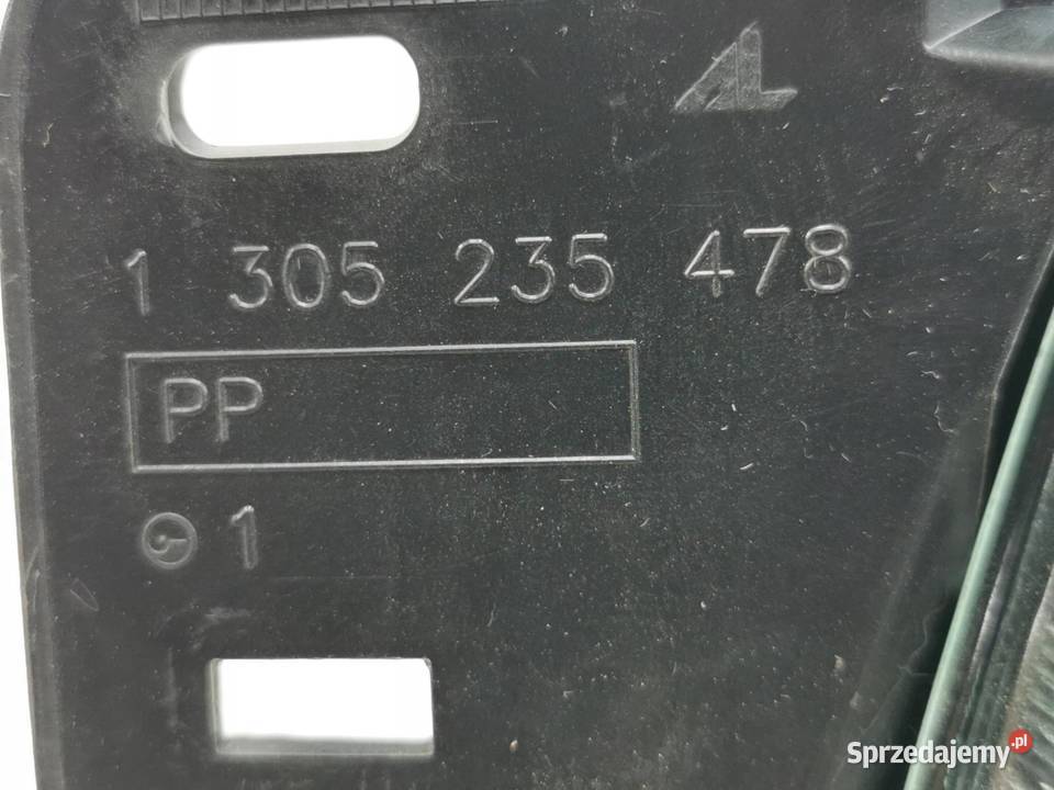 LAMPA LEWY PRZÓD FORD FIESTA V 20012008