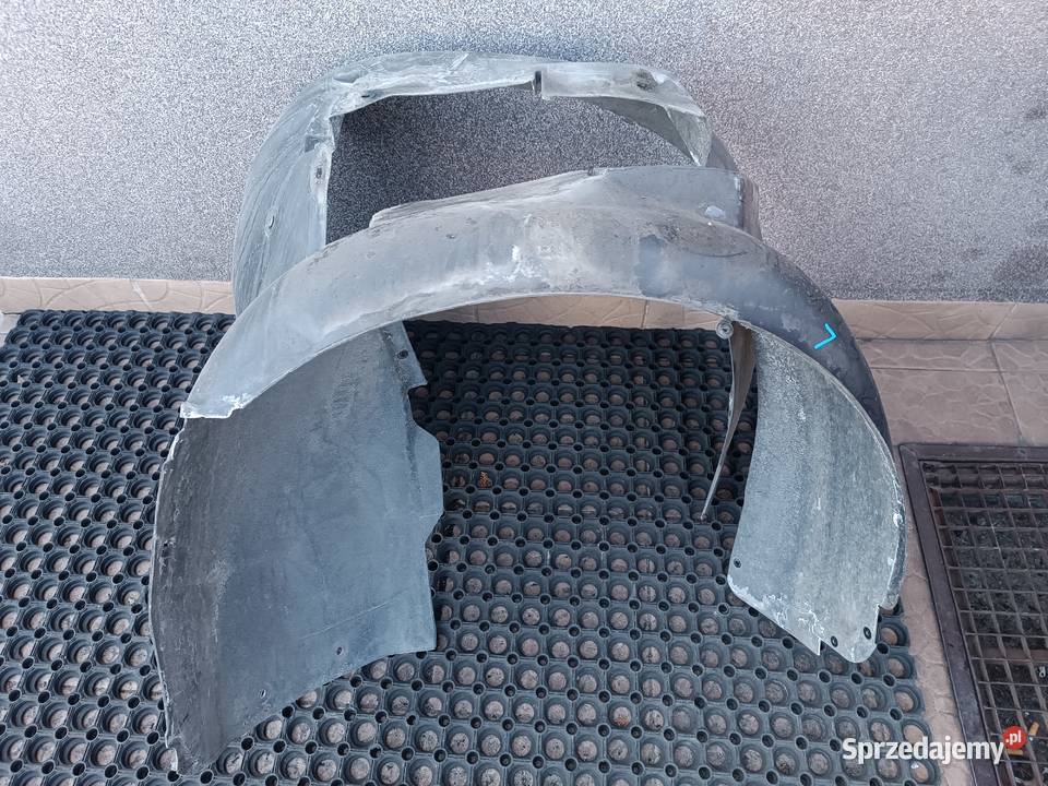 Audi A4 B5 fl Lift 9901 osłona koła nadkole lewe Częstochowa