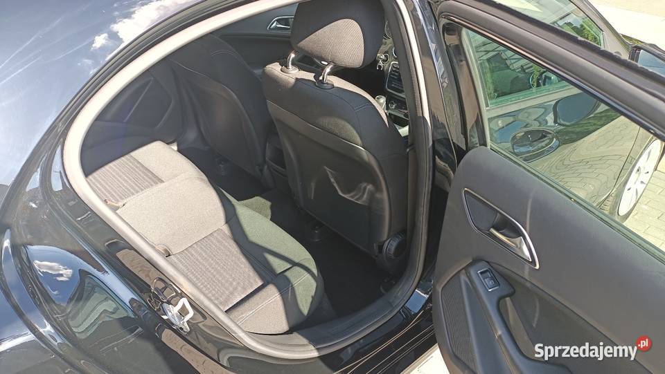 Mercedes A klasa2013r 16 benzyna65000 przebieg benzyna Kraków