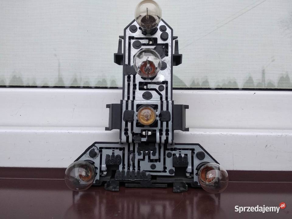 VW Golf IV 4 hatchback wkład oprawka lampy tył Części samochodowe Sieradz