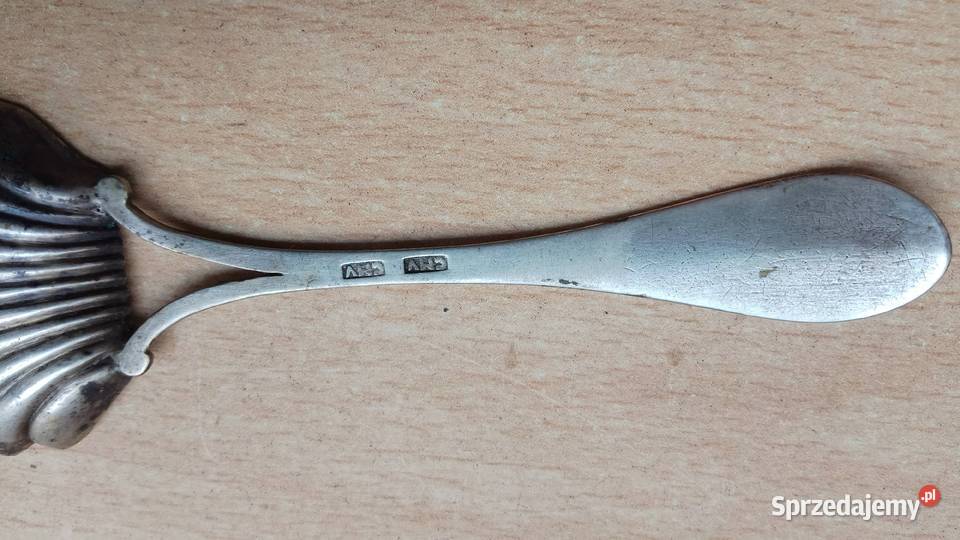 Łyżeczka do cukru srebrna