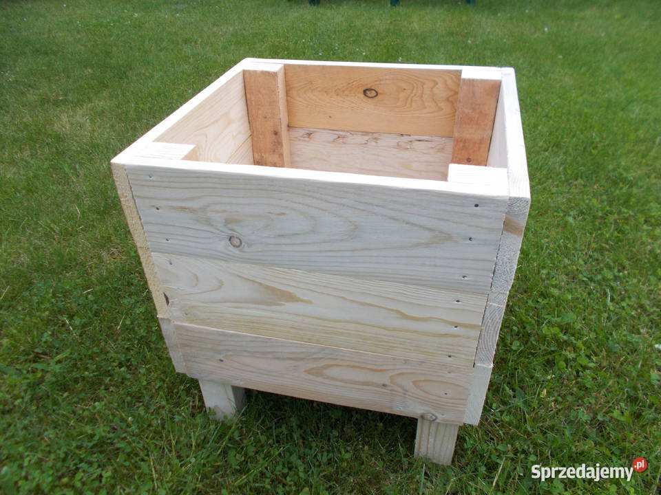 Drewniana doniczka donica sosnowa na kwiaty