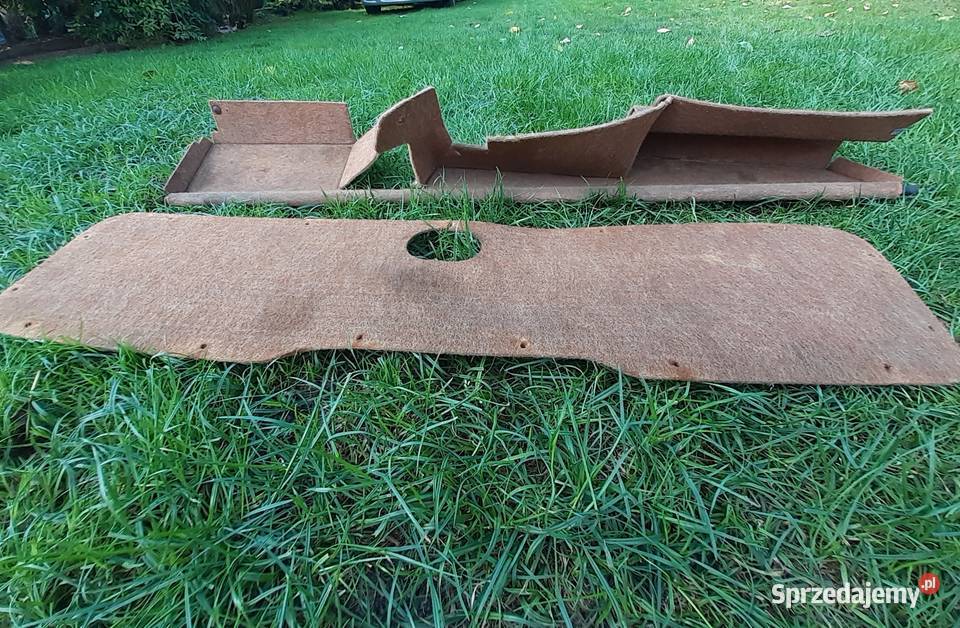 Trabant półka pod kokpit Brok