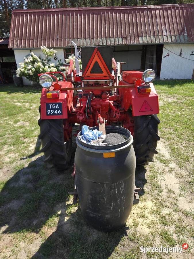 Traktor Władimirec T2531koni Napęd 2x4