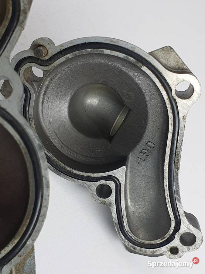 Dekiel Pokrywa Pompy Wody Yamaha Yzf 400 Wr łódzkie Łódź