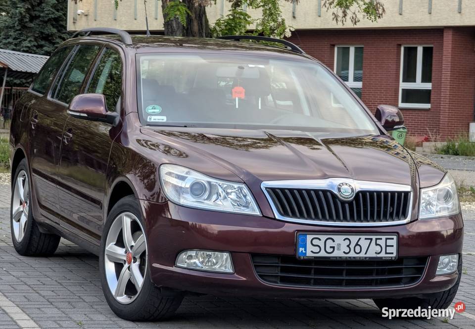 II lift zadbana sporo doinwestowana krajowa Octavia Racibórz