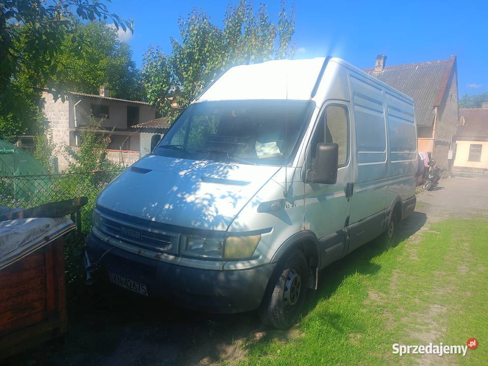 Bus Iveco Daily 23 Ostrowiec Świętokrzyski