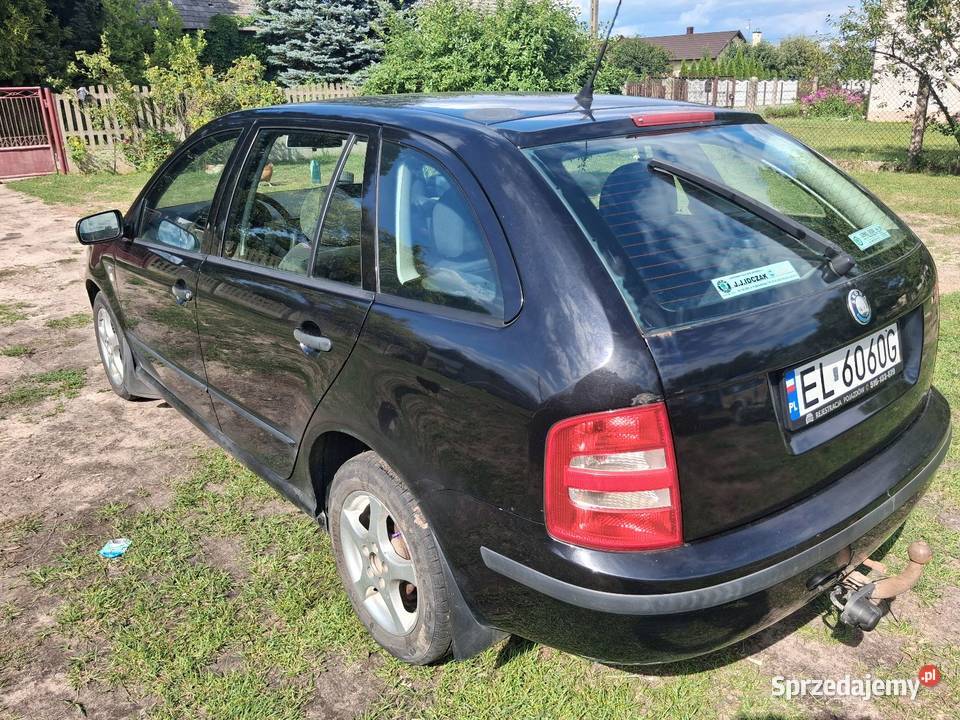 Skoda fabia 14 benzyna pierwszy właściciel hak Sekursko