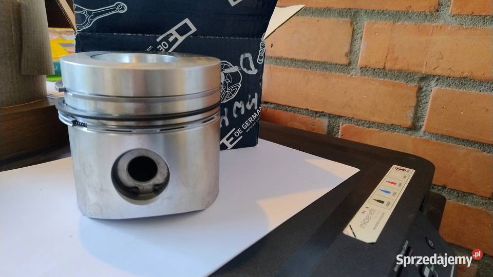 Tłok MWM silnik D226B Radomsko